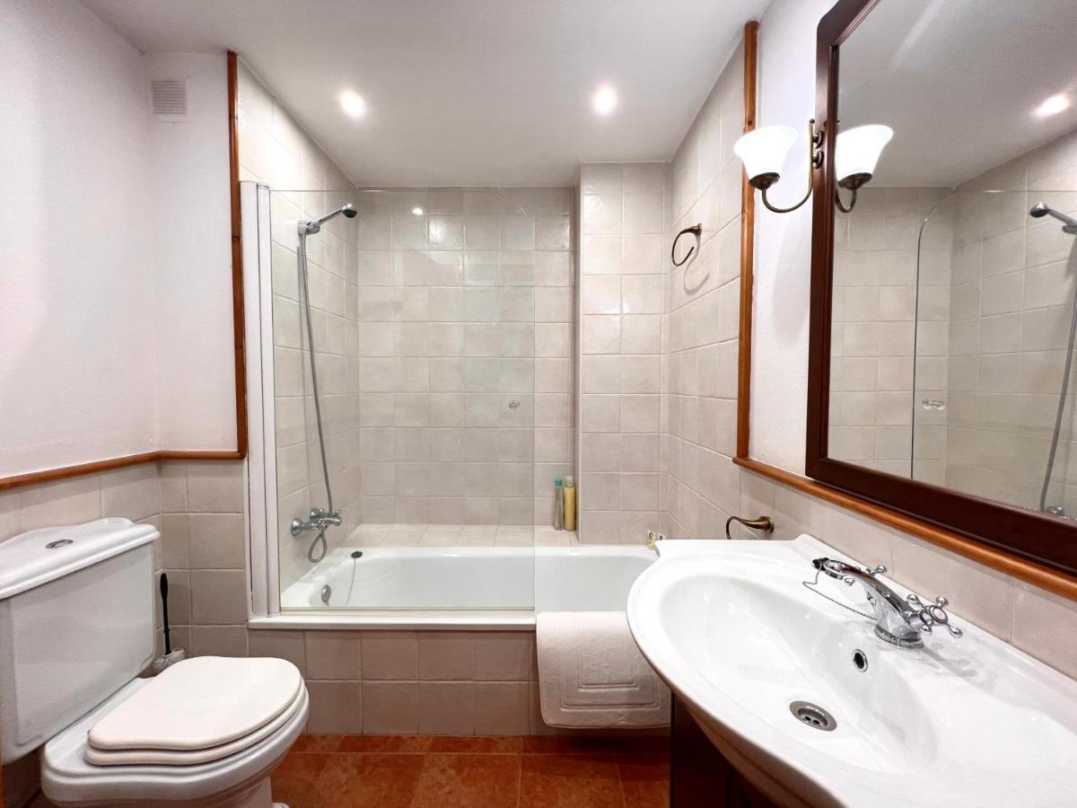 Apartament La Noguera - L'Amfitriona Риалп Екстериор снимка
